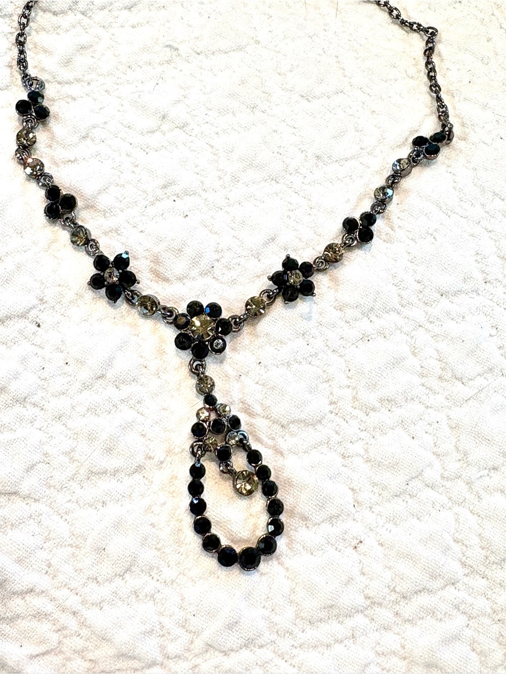 VCLM Vintage 90s Floral Black AB Rhinestone Gunmetal Black Y Necklace Teardrop